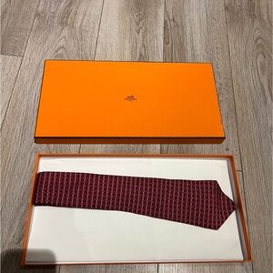 Authentic Hermès Empty Box for Scarf and Tie
